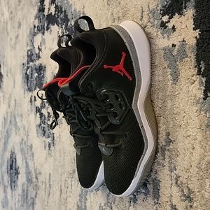 Size 8.5 Air Jordan shoes